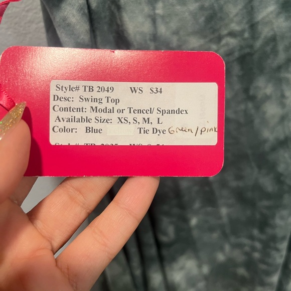 Truly b. By AVA GRAY tank - Picture 4 of 5